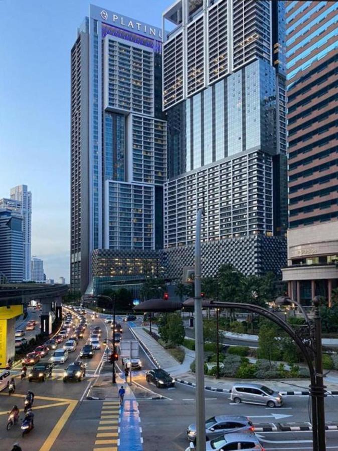 Platinum Home Stay Klcc กัวลาลัมเปอร์ ภายนอก รูปภาพ